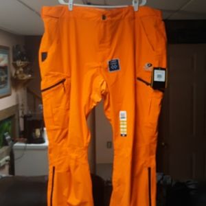 Mossyoak Scent Factor Warterproof Cargo Pants.